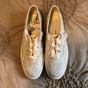 NEW size 8 Kate Spade Keds